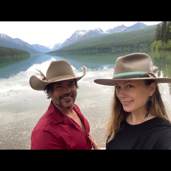 Meet your Posher, Melissa - Picture 12 of 13